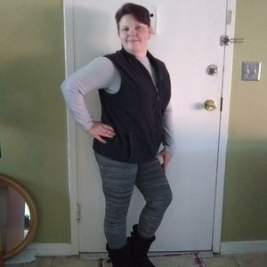 Meet your Posher, Lisa